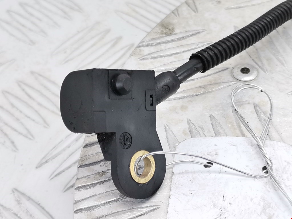 Датчик положения распредвала VOLKSWAGEN Scirocco III 2008-2017