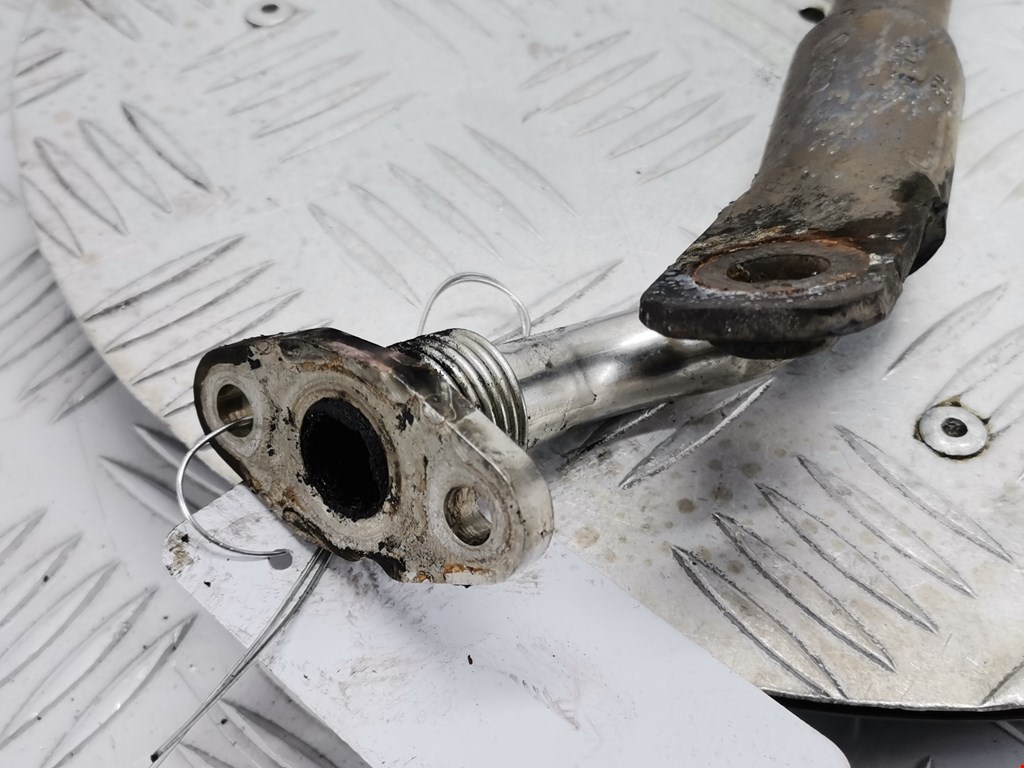 Трубка нагнетателя VOLKSWAGEN Scirocco III 2008-2017