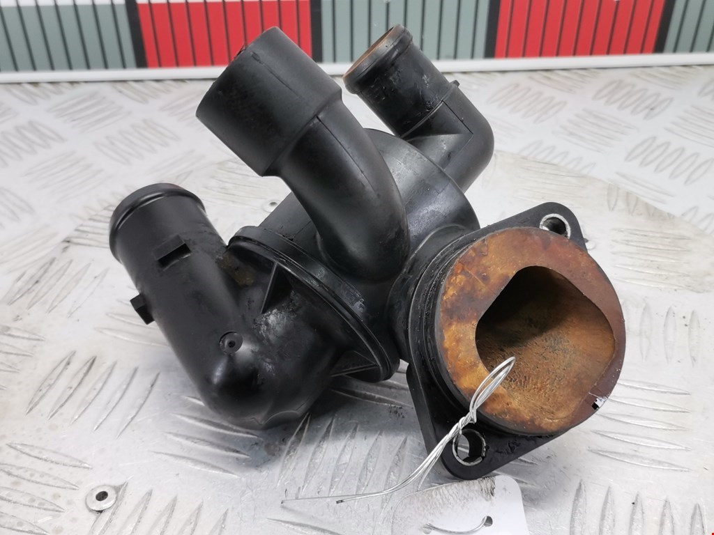 Корпус термостата VOLKSWAGEN Scirocco III 2008-2017