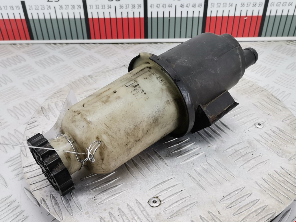 Бачок ГУР (гидроусилителя) CHRYSLER Voyager IV RG 2001-2007