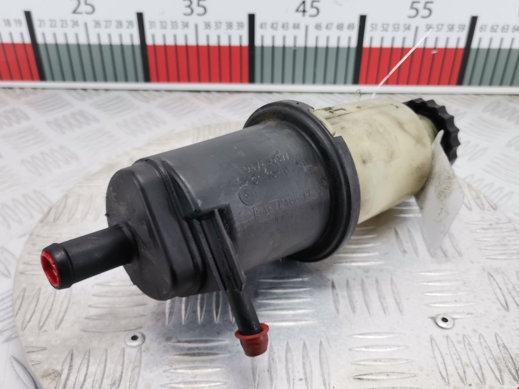 Бачок ГУР (гидроусилителя) CHRYSLER Voyager IV RG 2001-2007