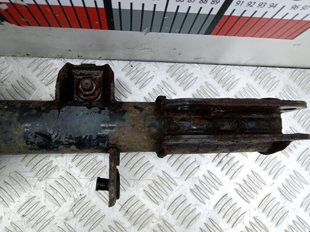 Амортизатор передний правый BMW X5 E53 1999-2006