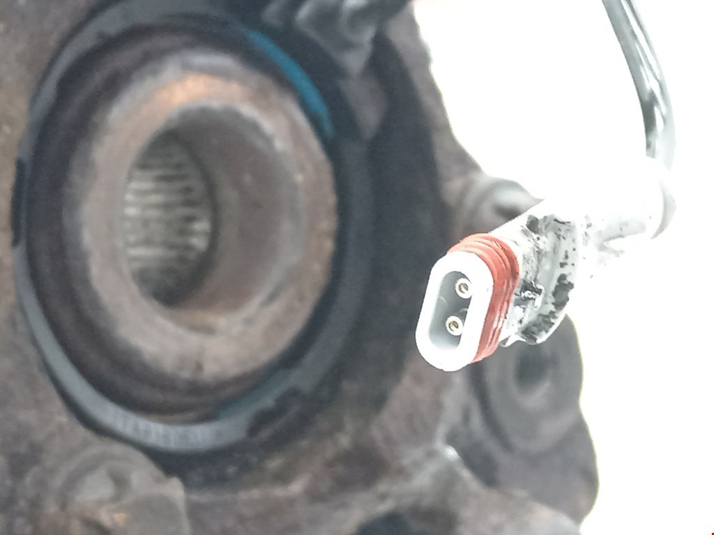 Ступица передняя левая OPEL Astra H/Family 2004-2015