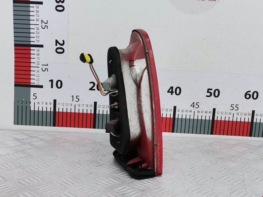 Фонарь задний внутренний левый PEUGEOT 607 2000-2010