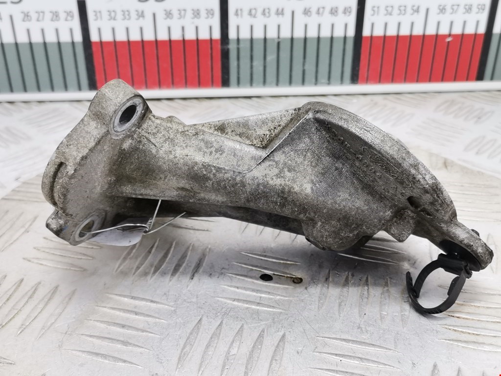 Корпус масляного фильтра FORD Fiesta 2001-2008