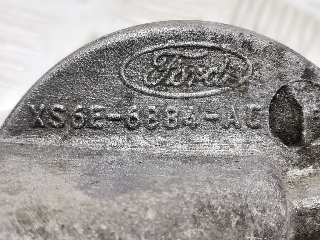 Корпус масляного фильтра FORD Fiesta 2001-2008