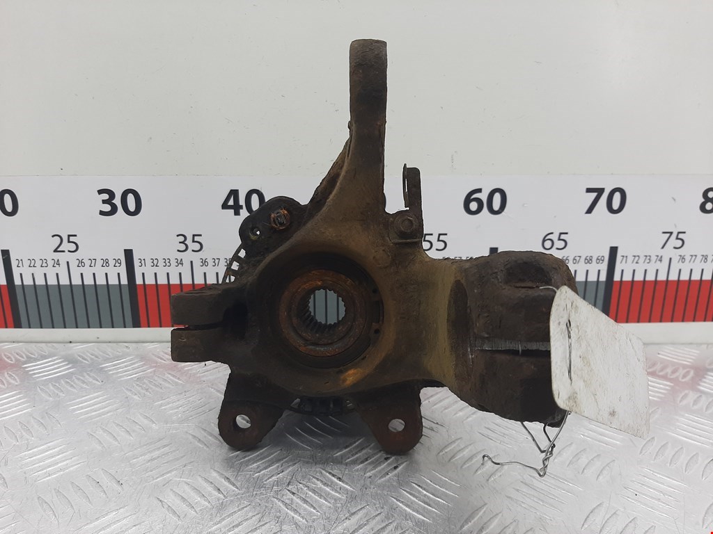 Ступица передняя левая FORD Fiesta 1995-2001