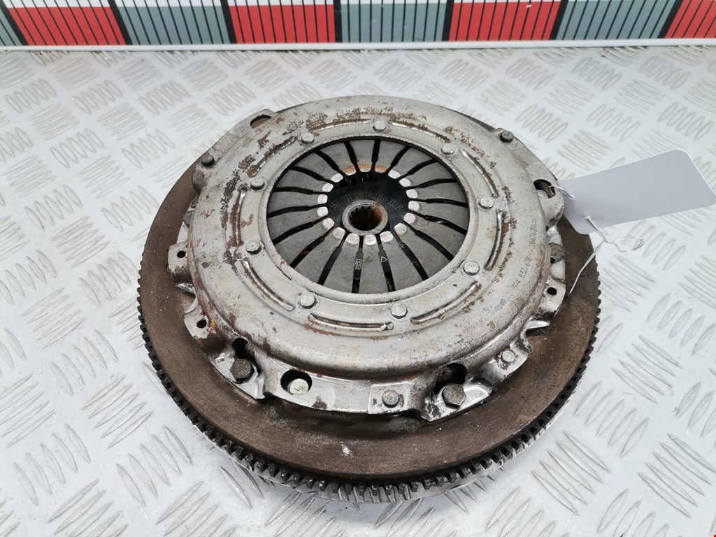 Маховик (демпфер сцепления) OPEL Astra H/Family 2004-2015