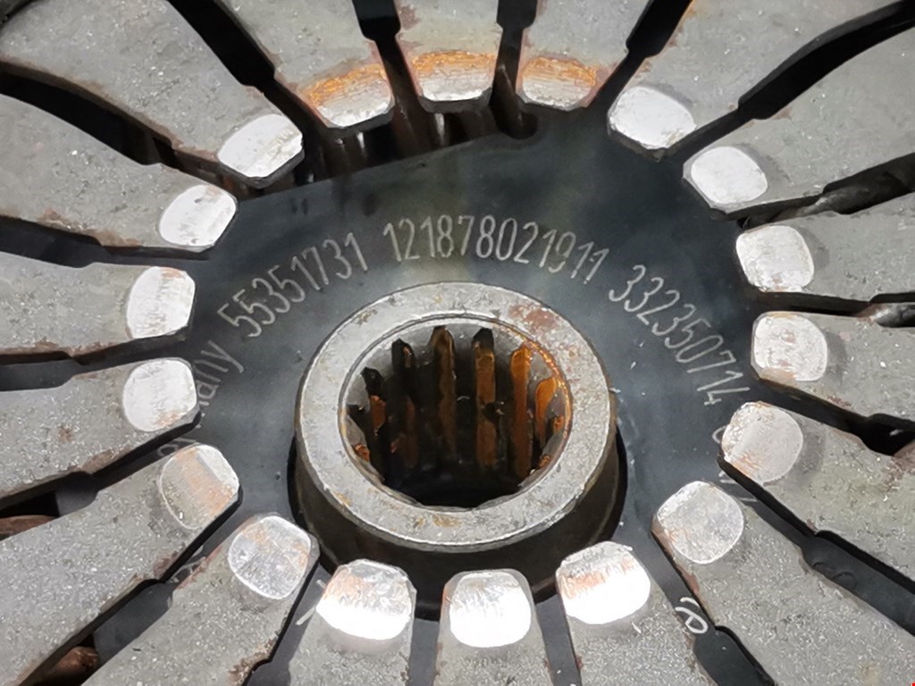 Маховик (демпфер сцепления) OPEL Astra H/Family 2004-2015