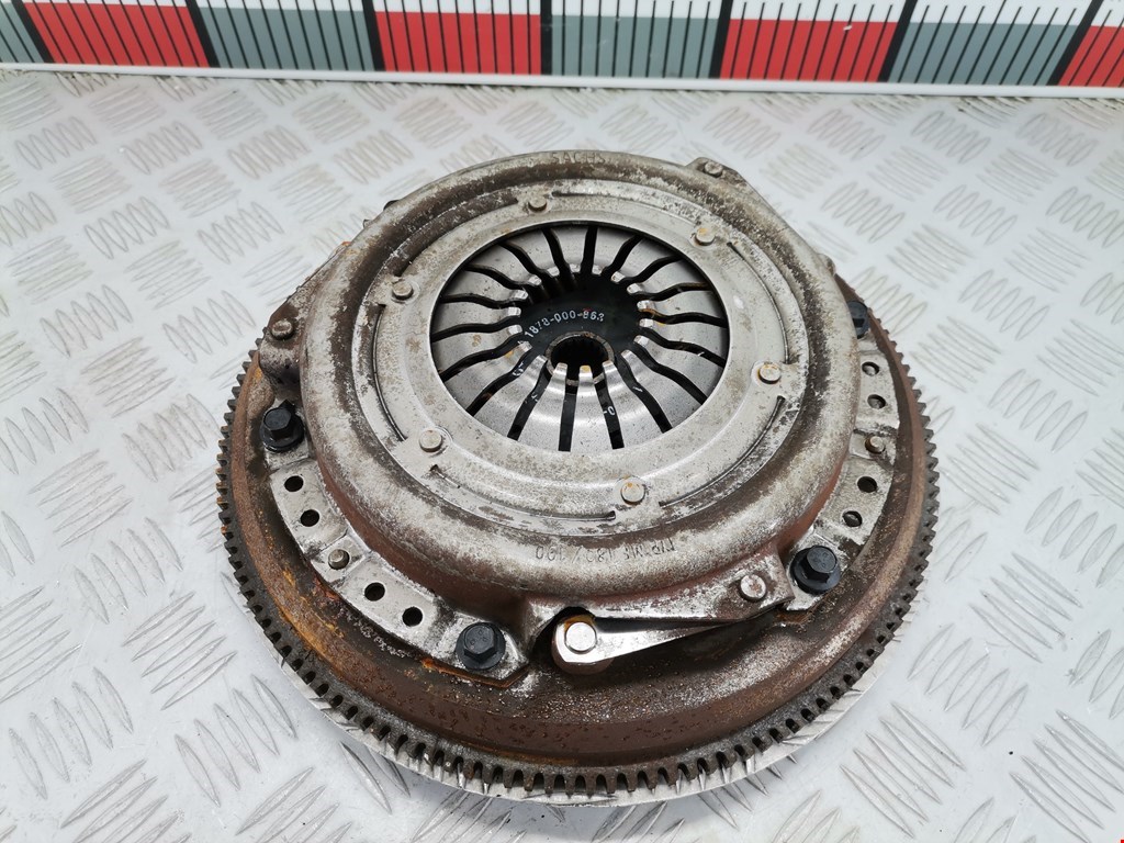 Маховик (демпфер сцепления) FORD Fiesta 2001-2008