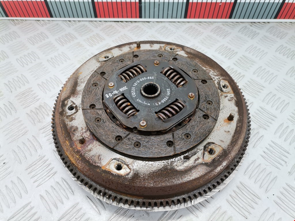 Маховик (демпфер сцепления) FORD Fiesta 2001-2008