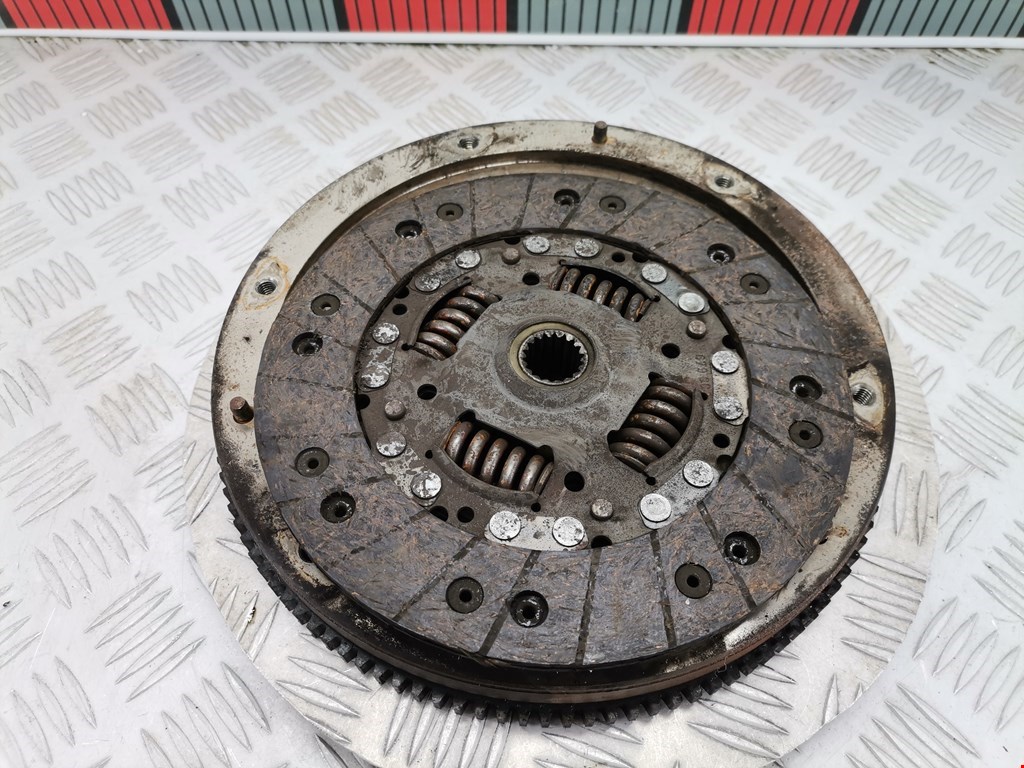 Маховик (демпфер сцепления) CITROEN C 2 2003-2008