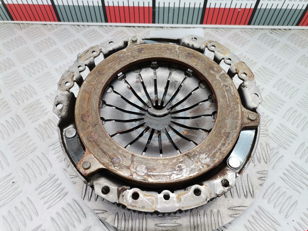Маховик (демпфер сцепления) FIAT Punto II (188) 1999-2007