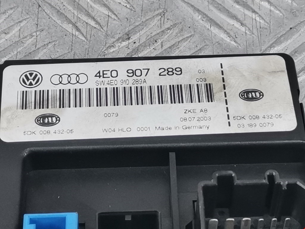 Блок комфорта AUDI A8 D3 2003-2010