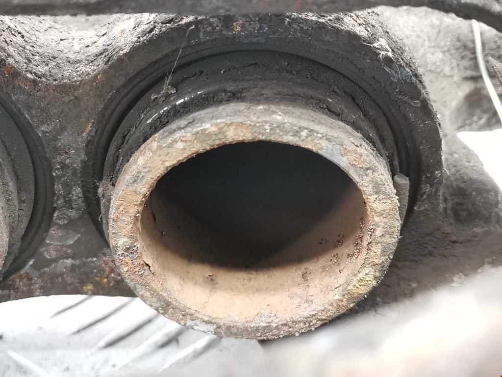 Суппорт передний правый FORD Transit 2014-н.в.