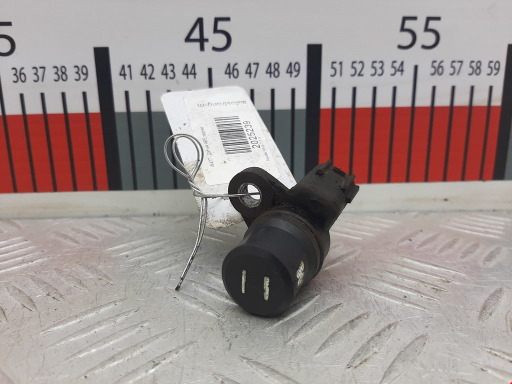 Датчик ABS задний левый TOYOTA Hilux VII AN10 AN 20 AN30 2005-2015