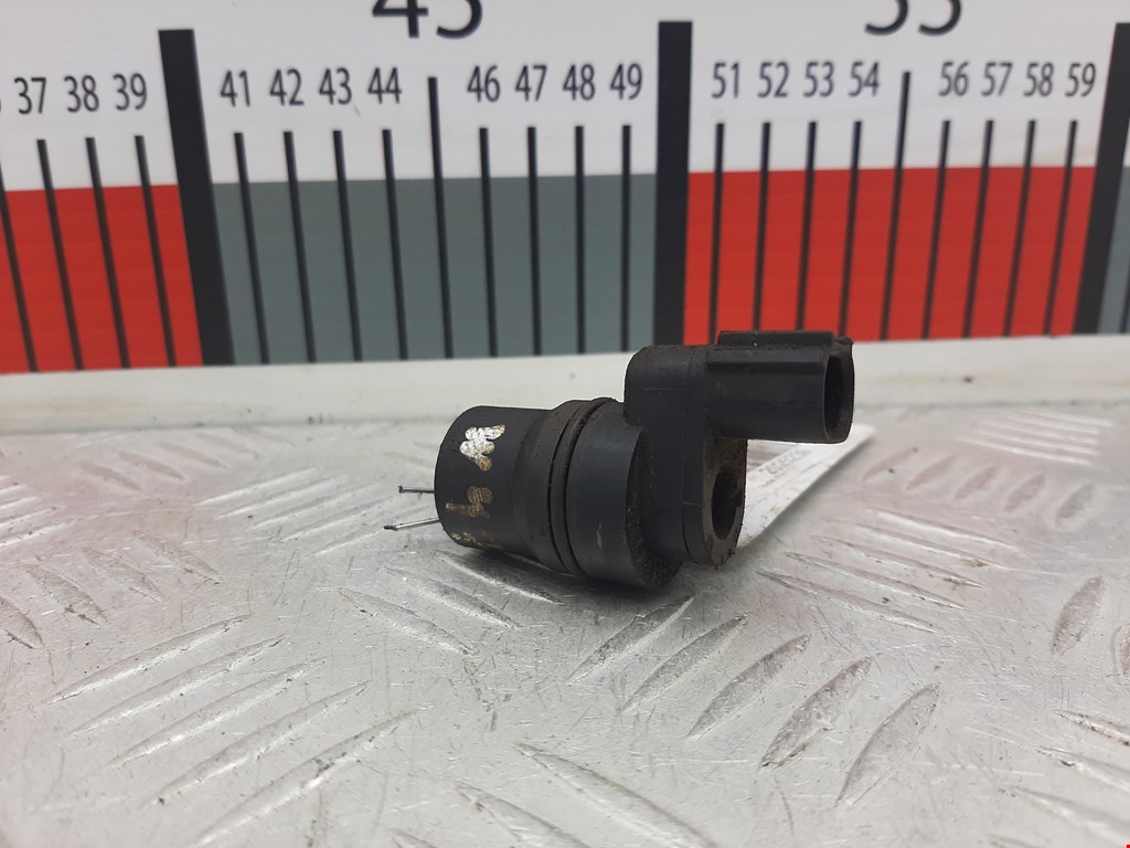 Датчик ABS задний левый TOYOTA Hilux VII AN10 AN 20 AN30 2005-2015