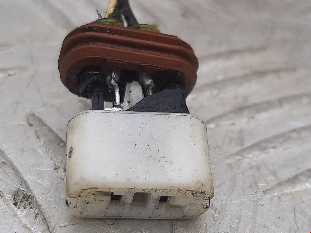 Датчик ABS задний левый MITSUBISHI L200 KB 2006-2015