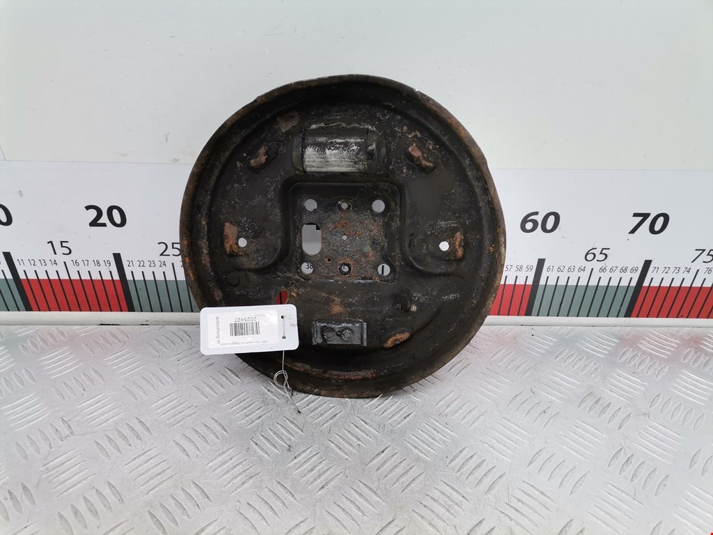 Кожух защитный тормозного диска Ford Fusion (2002-2012)