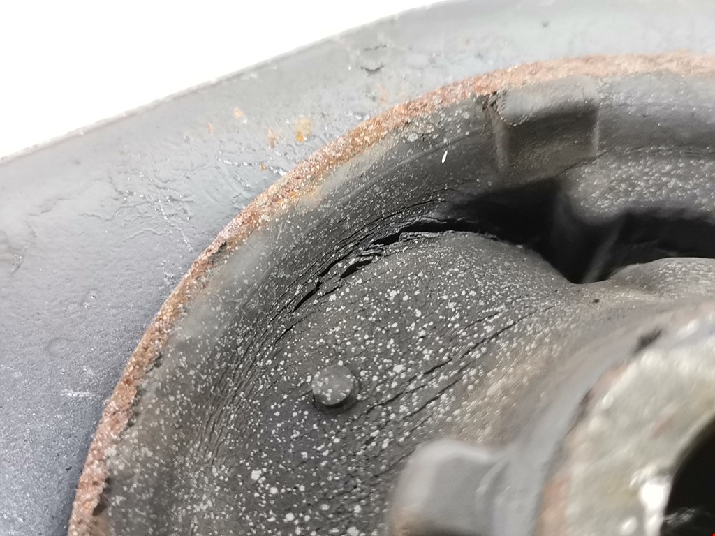 Рычаг передний левый TOYOTA Avensis 2009-2015