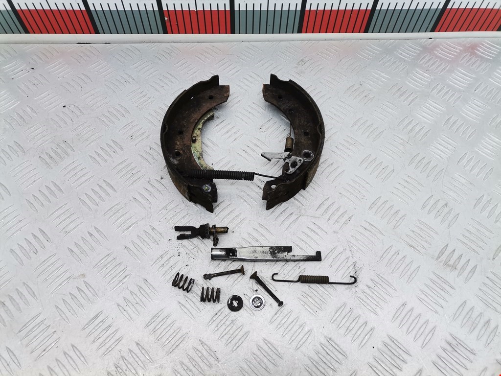 Механизм ручного тормоза (ручника) RENAULT Clio 1998-2008