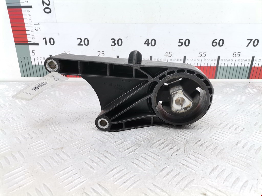 Подушка (опора) крепления КПП Opel Astra J (2009-2018)