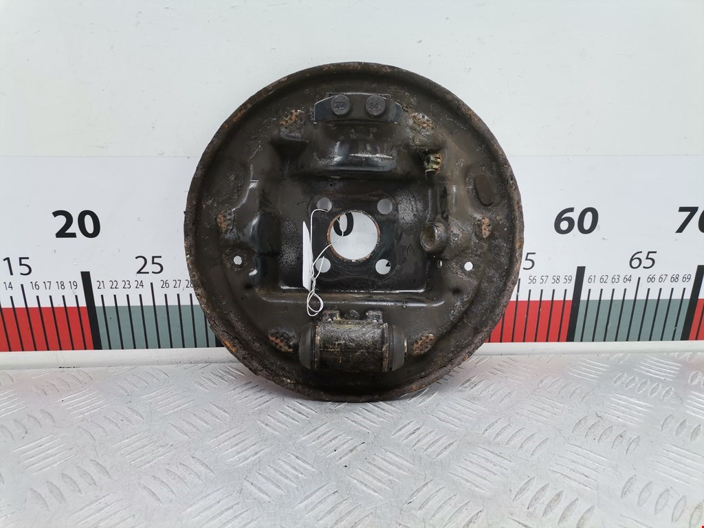 Кожух защитный тормозного диска Renault Clio 2 (1998-2005)