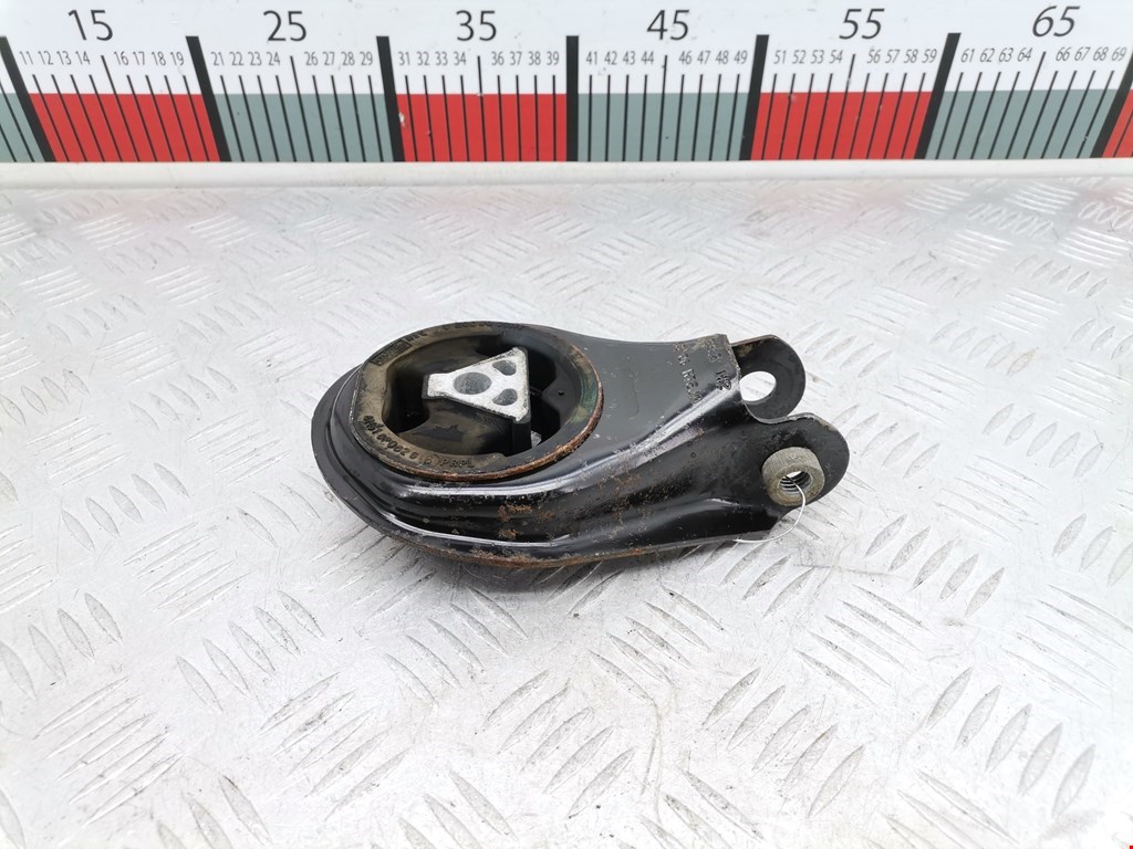 Подушка (опора) крепления двигателя Ford C-MAX 1 (2003-2010)