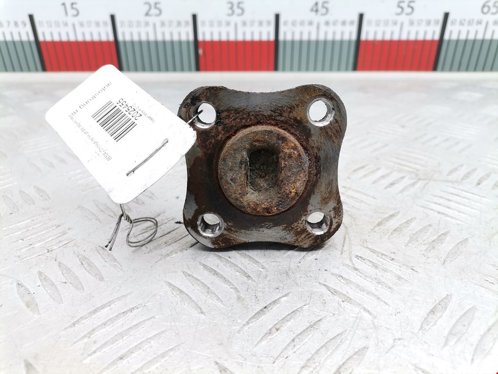 Ступица задняя левая NISSAN Micra K12 2003-2010