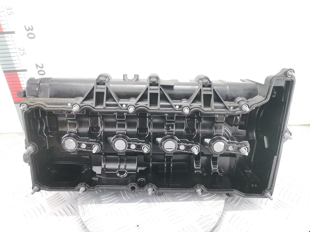 Крышка головки блока (клапанная) BMW 3er F30/F31/F80 2011-2019