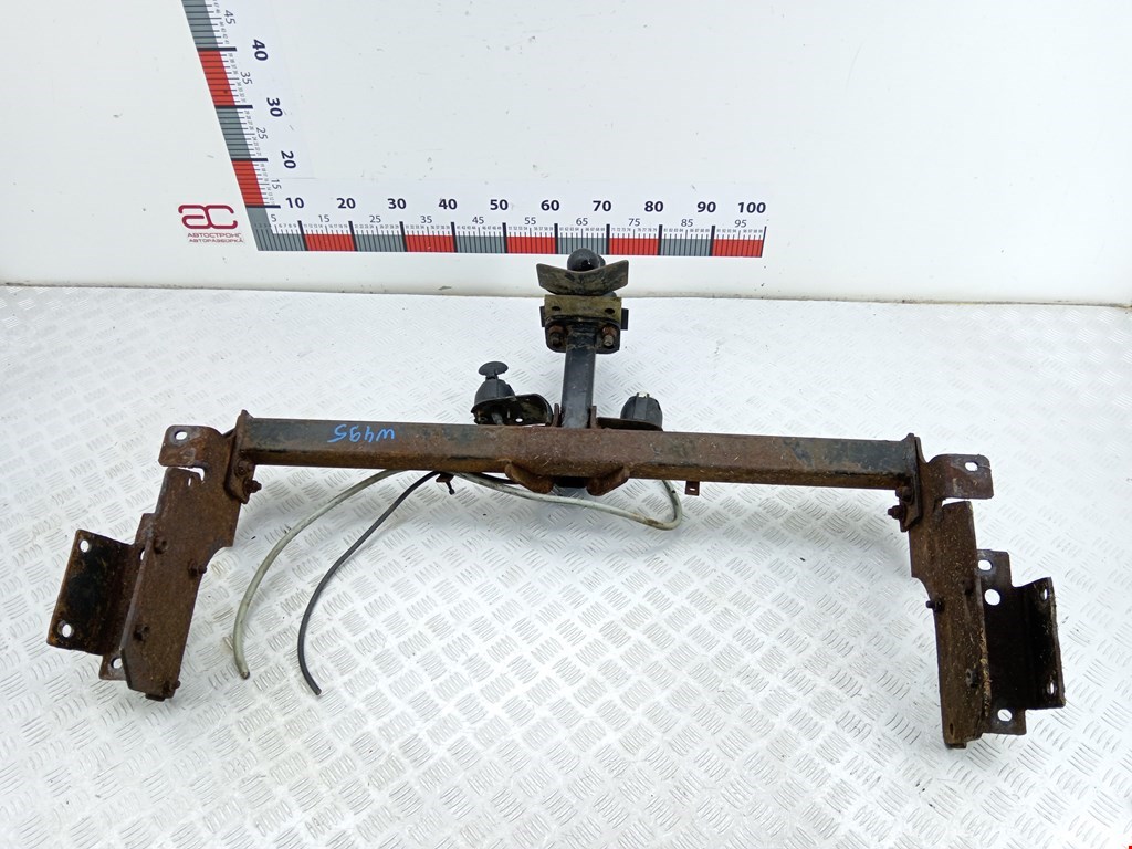 Фаркоп (прицепное устройство) MITSUBISHI Pajero III 2000-2006