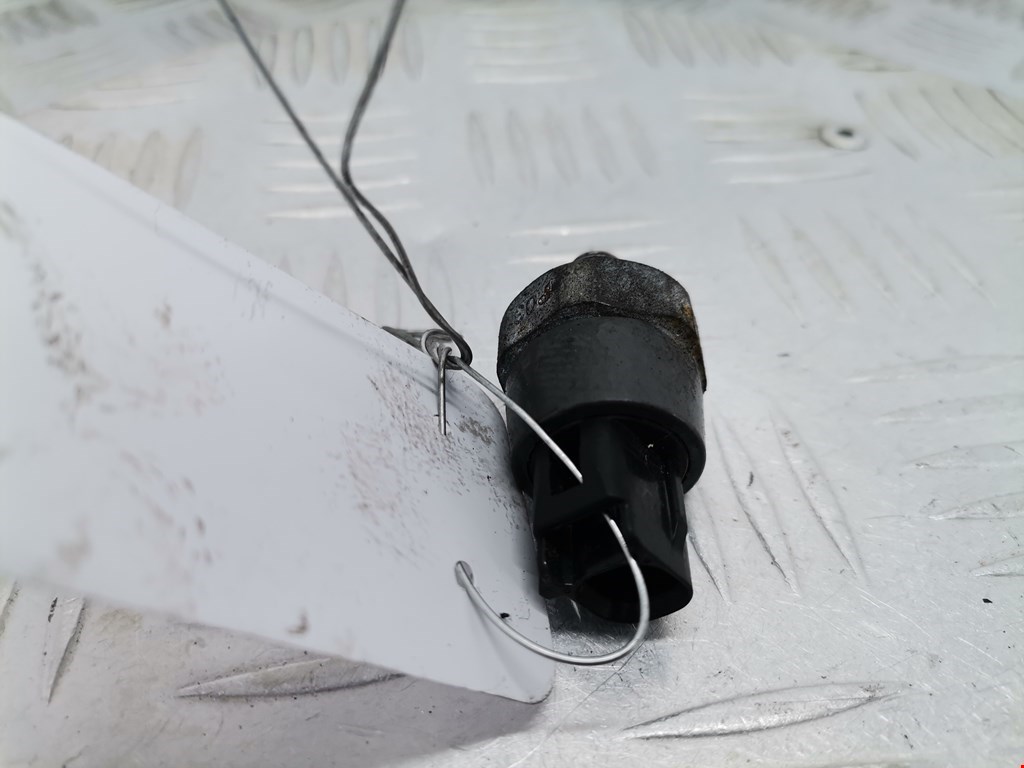 Датчик давления масла TOYOTA Corolla E120 2001-2006