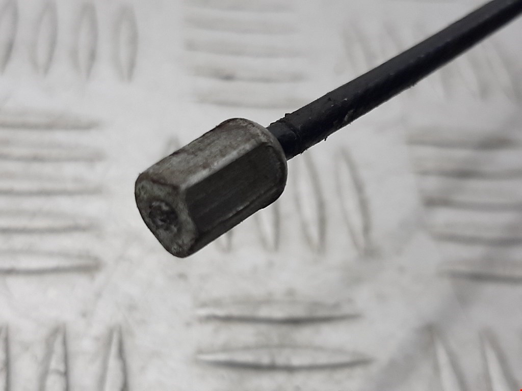 Трос стояночного тормоза левый/правый FORD Mondeo III 2000-2007