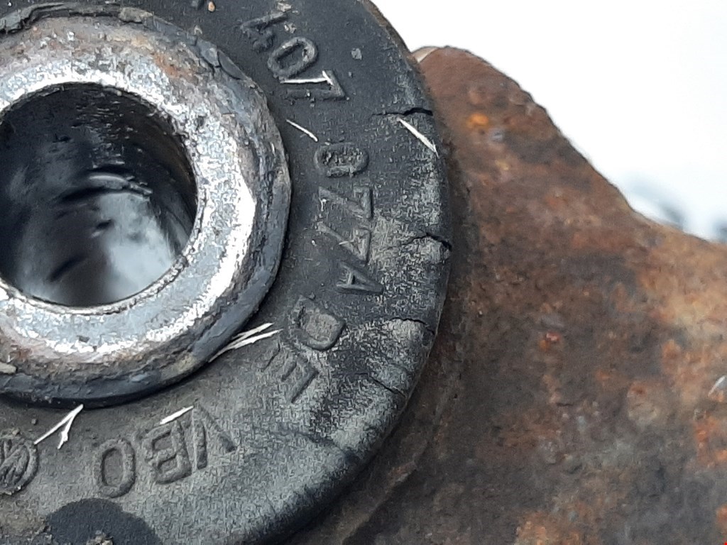 Рычаг передний правый VOLKSWAGEN Transporter T4 1990-2003