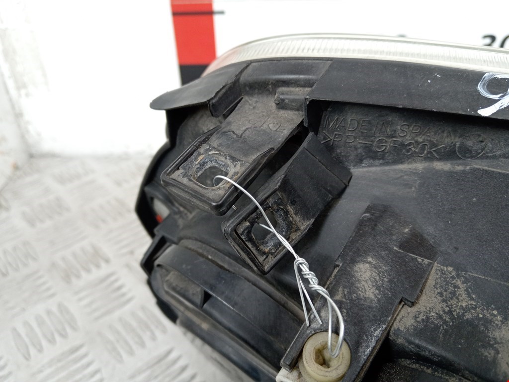 Фара левая VOLKSWAGEN Golf IV 1997-2003