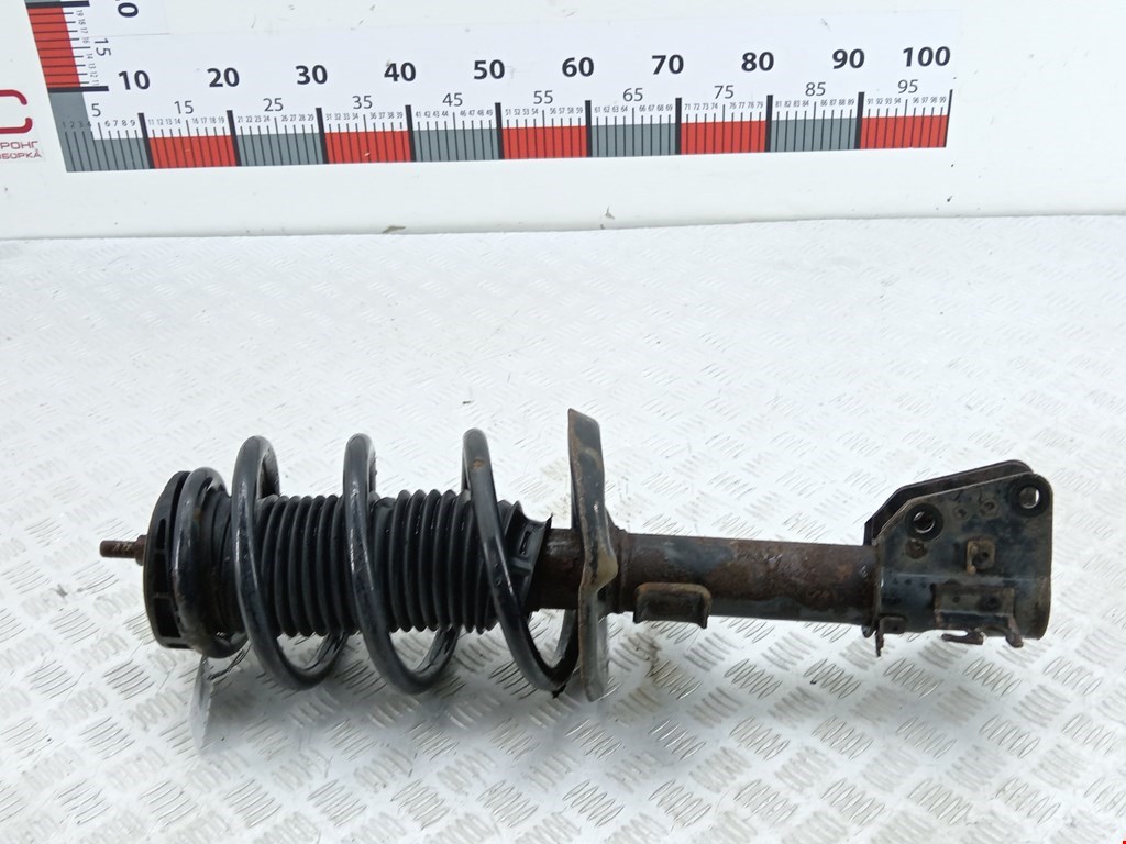 Амортизатор передний левый RENAULT Master 2010-н.в.