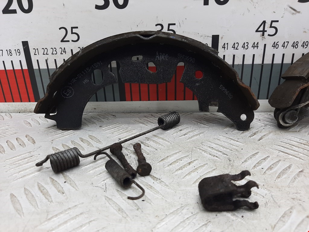 Механизм ручного тормоза (ручника) OPEL Corsa D 2006-2014