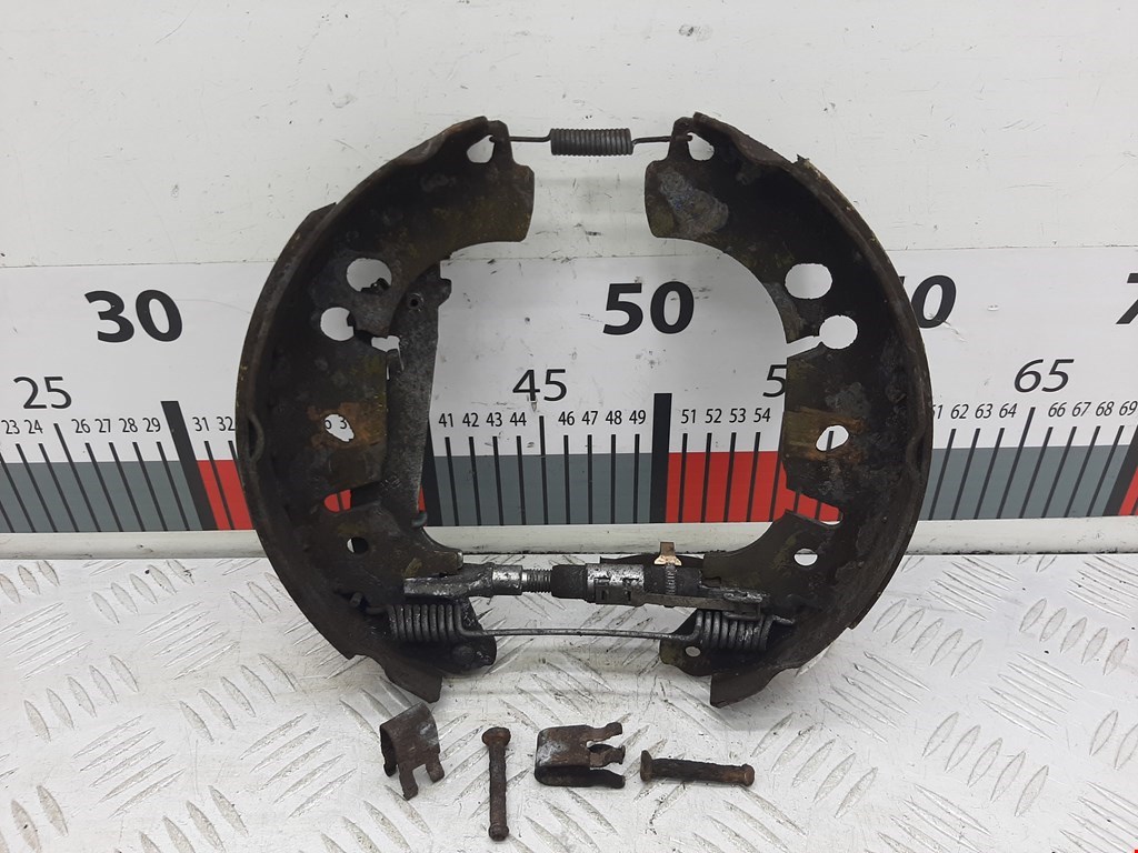 Механизм ручного тормоза (ручника) OPEL Corsa D 2006-2014