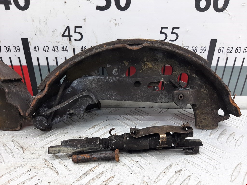 Механизм ручного тормоза (ручника) OPEL Corsa D 2006-2014