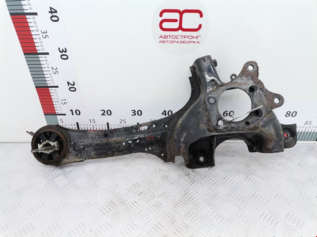 Кулак задний левый Ford Galaxy 2 (2006-2015)