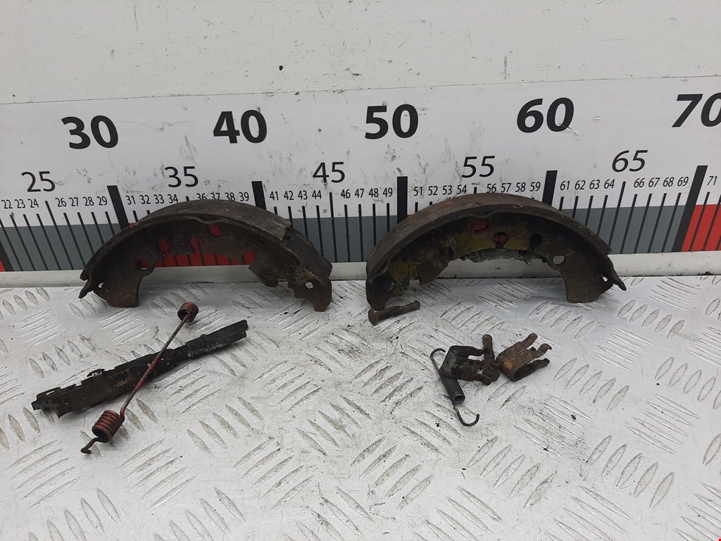 Механизм ручного тормоза (ручника) OPEL Corsa D 2006-2014