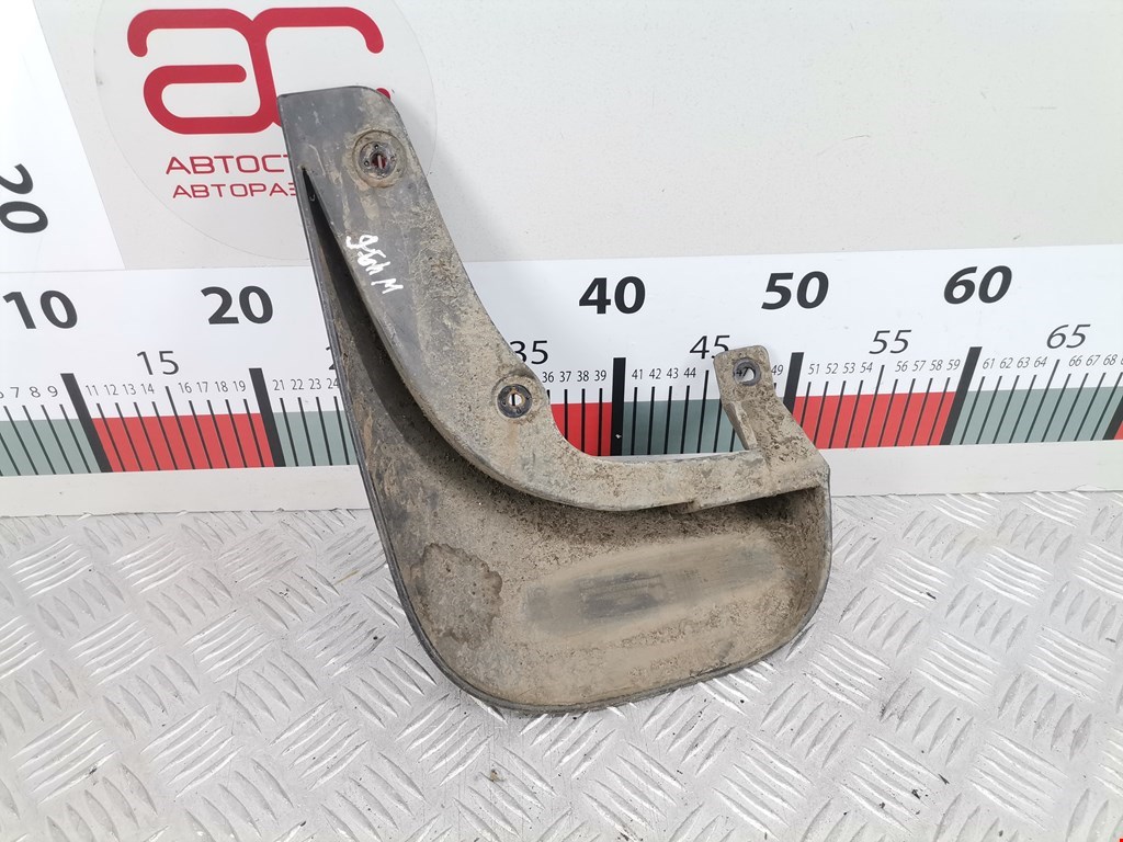 Датчик уровня в бачок омывателя HYUNDAI Tucson l 2004-2010