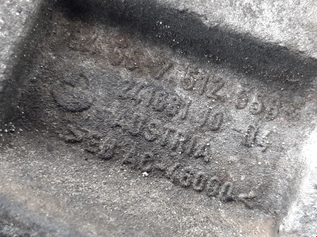 Кронштейн кондиционера BMW X5 E53 1999-2006