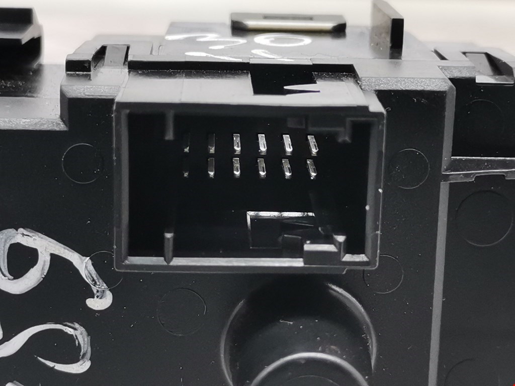 Переключатель света фар BMW 1er E81\E87 2004-2011