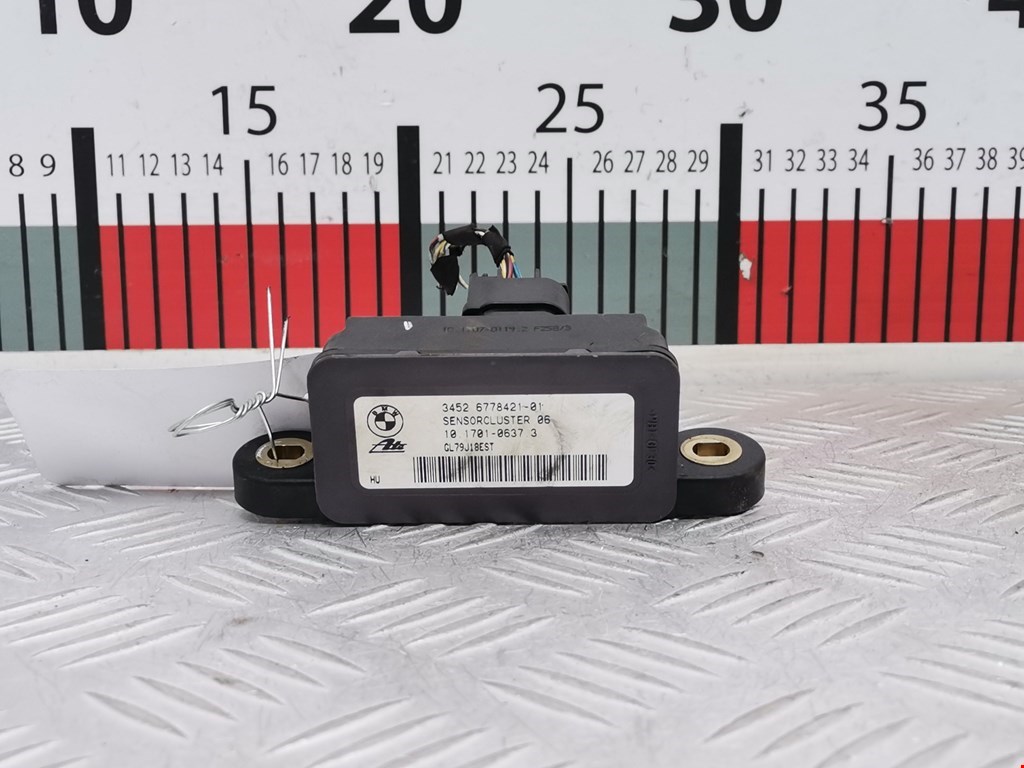 Датчик ускорения (курсовой устойчивости уровня оборотов) BMW 1-Series (E81/E82/E87/E88) (2004-2014)