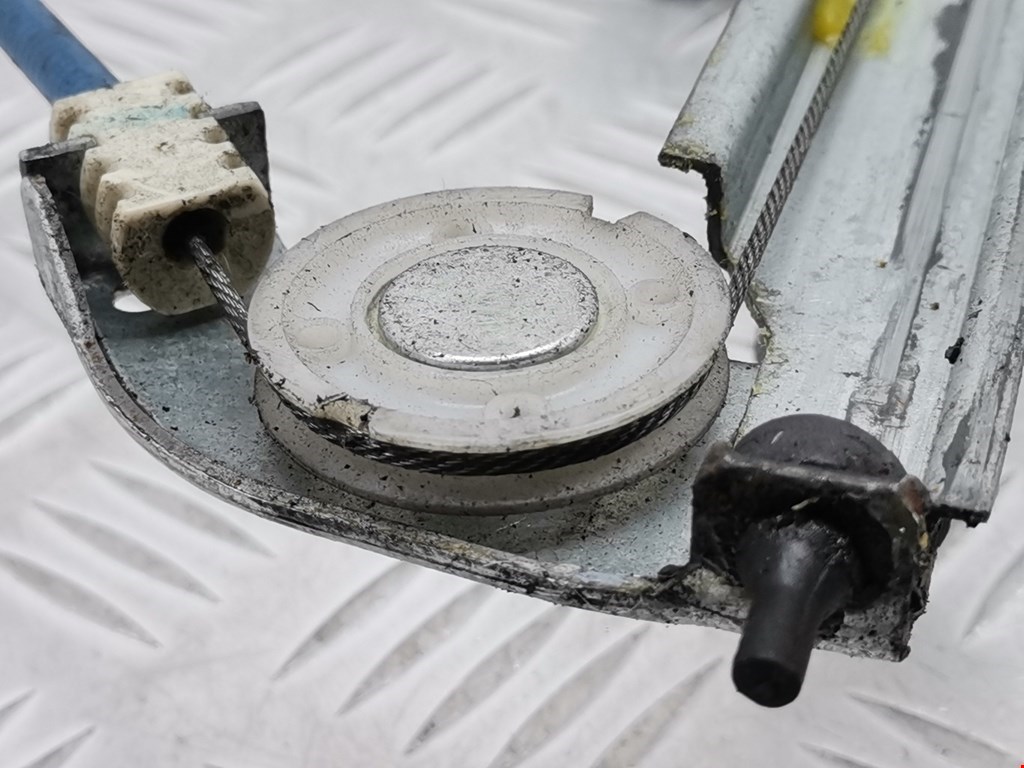 Стеклоподъемник передний правый CITROEN Jumpy 2007-2016