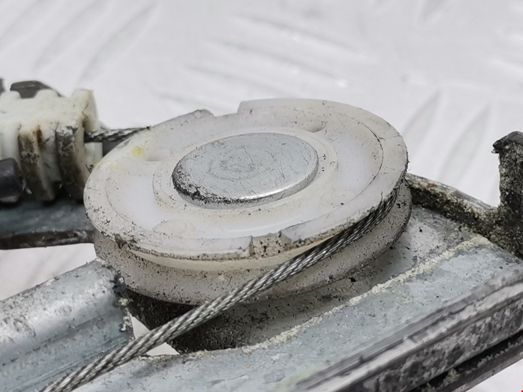 Стеклоподъемник передний правый CITROEN Jumpy 2007-2016