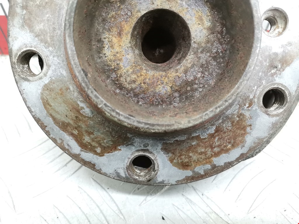 Ступица передняя левая/правая BMW 5er 5 серия E39 1995-2004