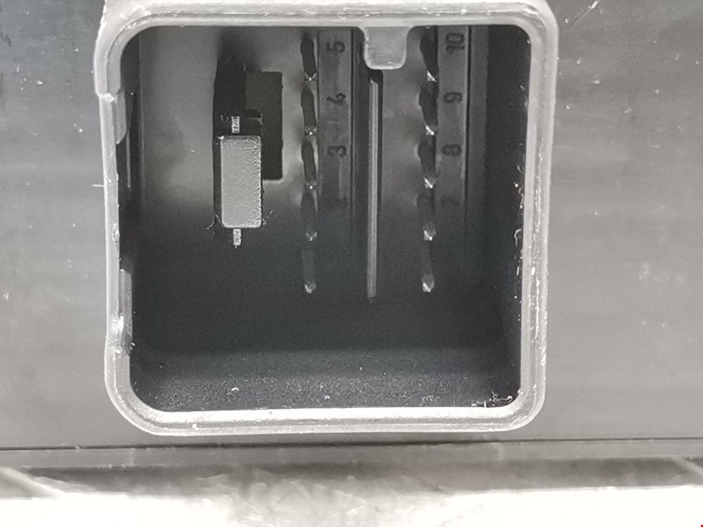 Блок управления стеклоподъемниками VOLKSWAGEN Touareg 2002-2010