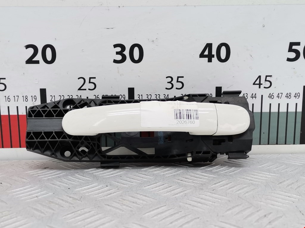 Ручка двери передней наружная левая SKODA Fabia MK2 5J 2007-2014